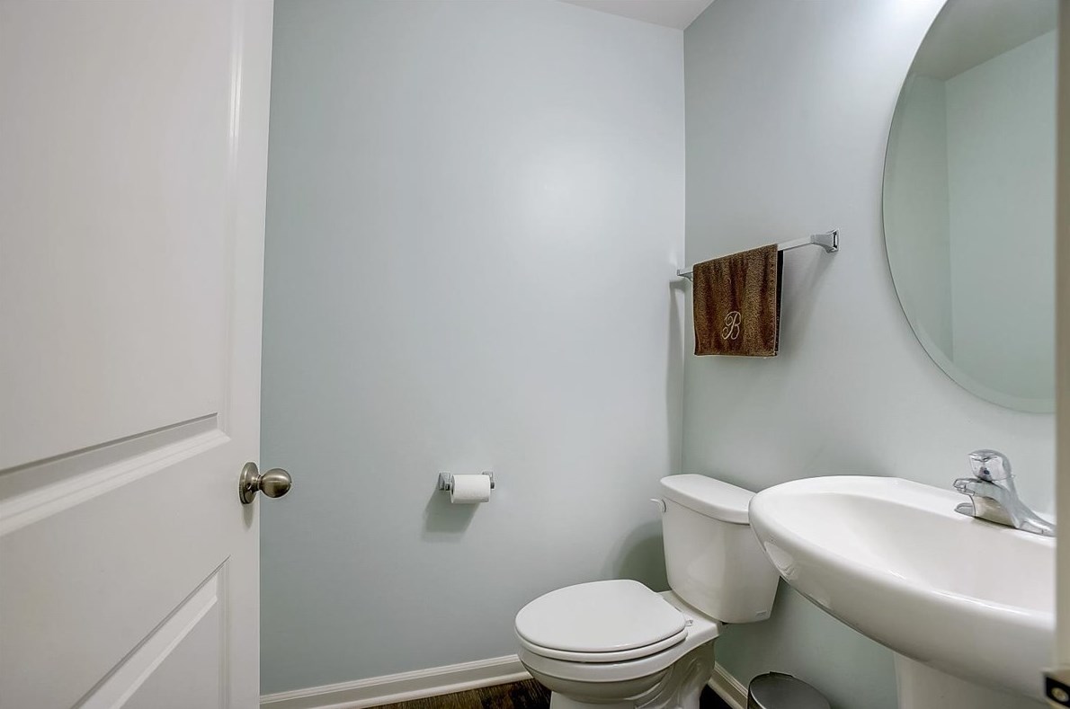 1165 Lake Dr, Trout Valley IL  60013-1612 exterior
