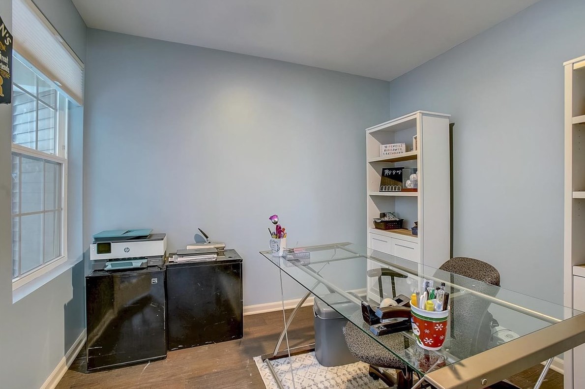 1165 Lake Dr, Trout Valley IL  60013-1612 exterior