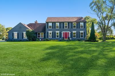 4 Blackhawk Road - Photo 1