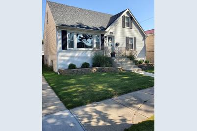 4221 Elmwood Avenue - Photo 1