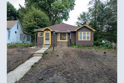 2720 Kashmiri Avenue - Photo 1
