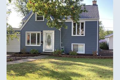 419 Lincoln Avenue - Photo 1