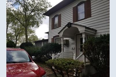 903 Douglas Street - Photo 1