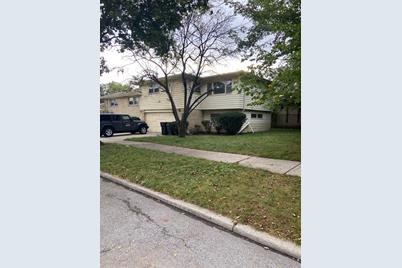 9100 Kenton Avenue - Photo 1