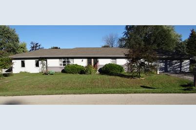 8751 Polaris Drive - Photo 1