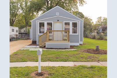 925 Kingsley Drive - Photo 1