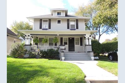 912 Cleveland Street - Photo 1