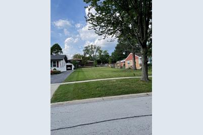 22 W Graham Avenue, Lombard, IL 60148 - Photo 1