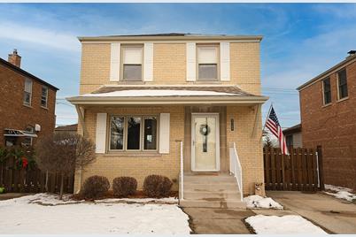 3746 W 107th Street - Photo 1