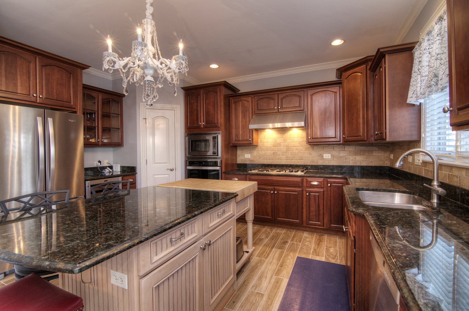 1108 Independence Ave, Elburn IL  60119-7833 exterior