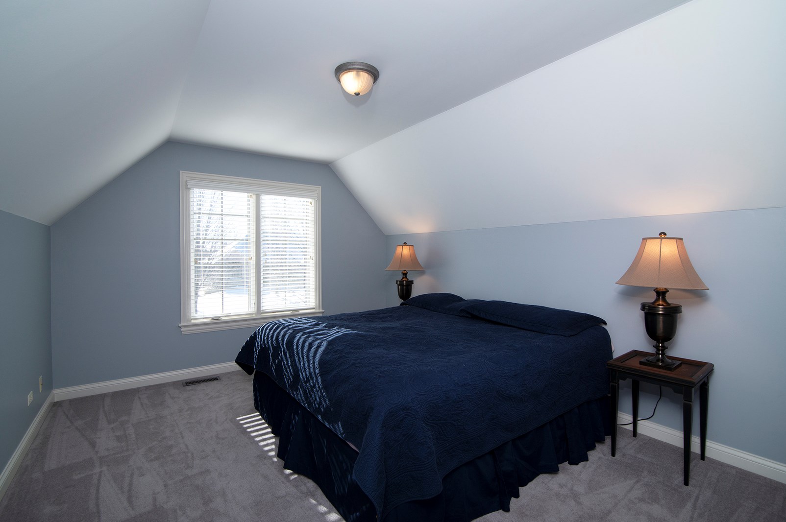 1108 Independence Ave, Elburn IL  60119-7833 exterior