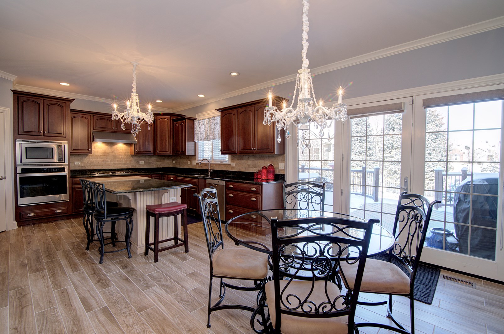 1108 Independence Ave, Elburn IL  60119-7833 exterior