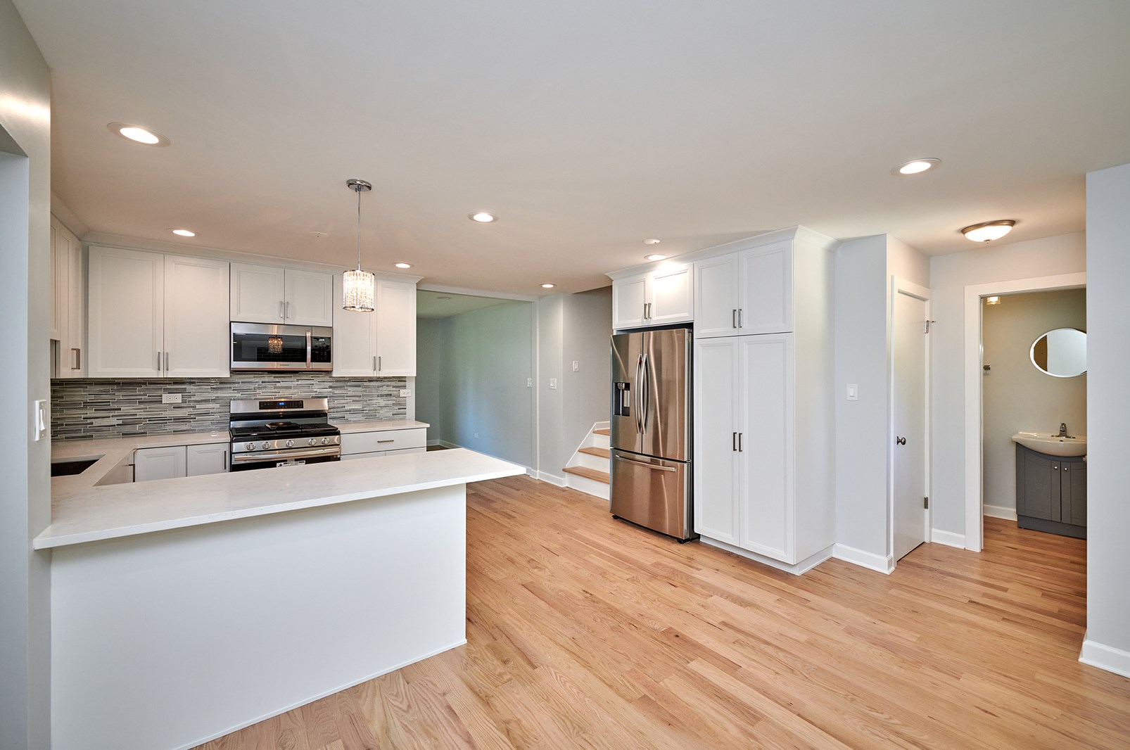 1310 67th Pl, Downers Grove IL  60516-3326 exterior