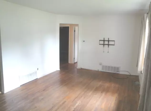 4418 Parkway Ave, Volo IL  60050-3782 exterior