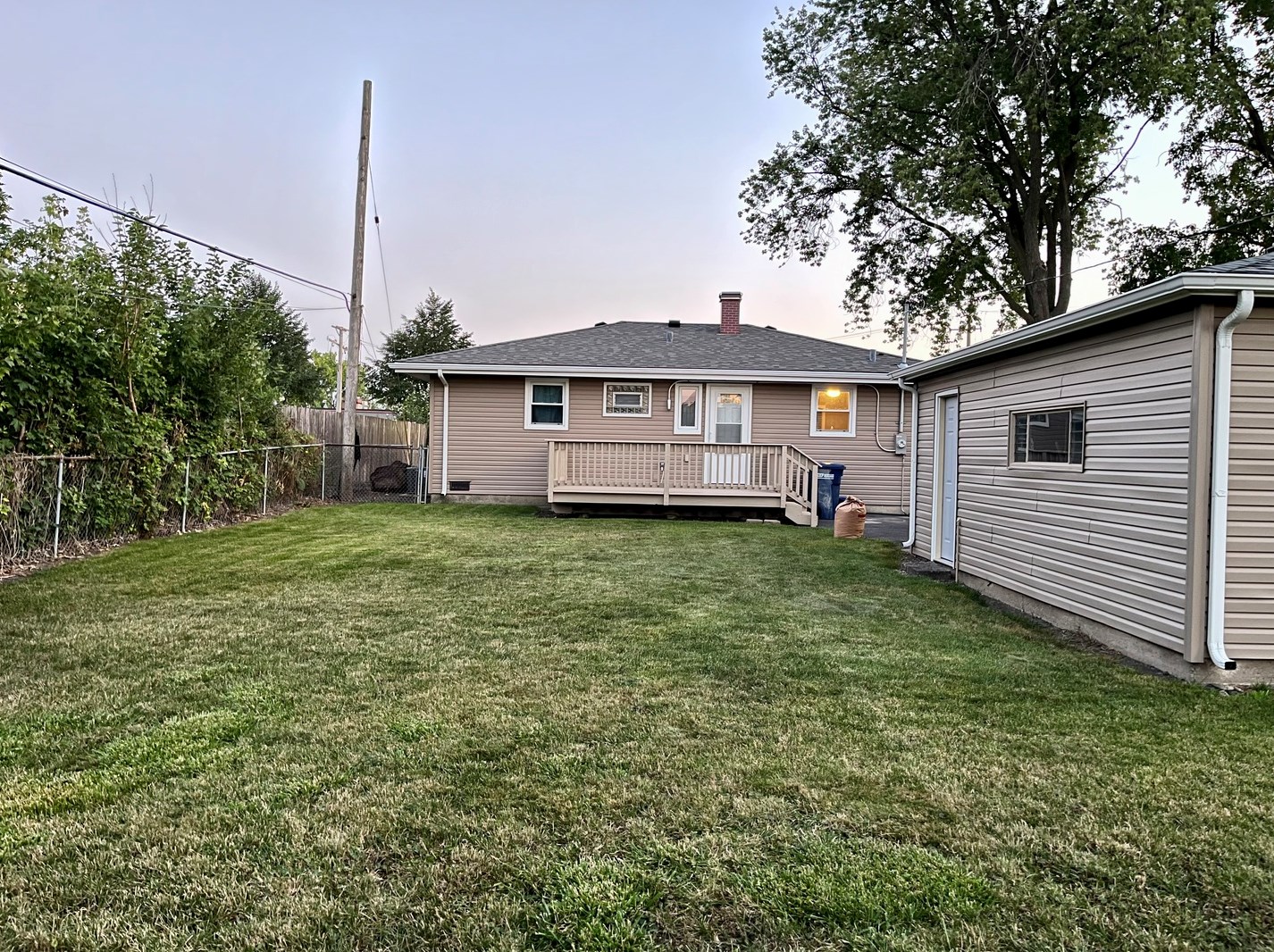 464 Armitage Ave, Melrose Park IL  60164-1803 exterior