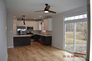 200 Crystal Ln, Steger, IL 60475 - Photo 9