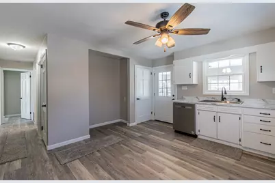 1014 Holland Drive, Rock Falls, IL 61071 - Photo 5