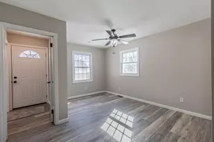 1014 Holland Dr, Rock Falls, IL 61071 - Photo 9