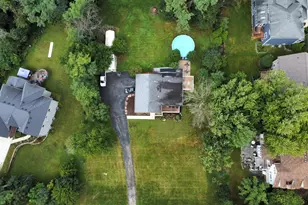 1525 W Wiesbrook Rd, Wheaton, IL 60189 - Photo 33