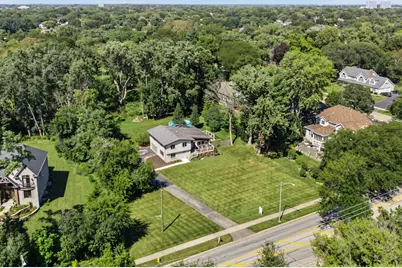 1525 W Wiesbrook Road, Wheaton, IL 60189 - Photo 35