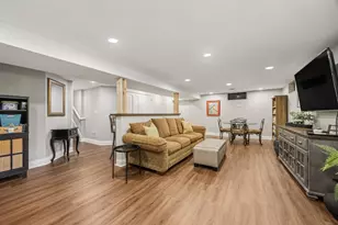 1525 W Wiesbrook Rd, Wheaton, IL 60189 - Photo 21