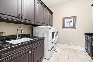 6908 Wildspring Ln, Long Grove, IL 60047 - Photo 35