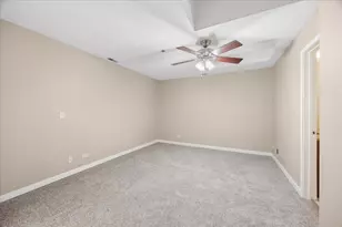 331 S Ridgeland Ave, Oak Park, IL 60304 - Photo 19