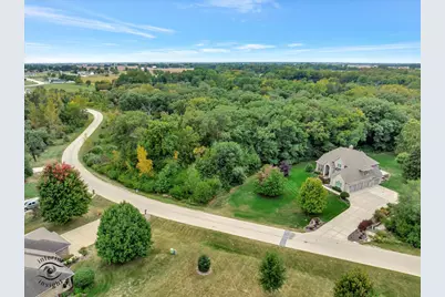 1785 Indian Trail, Kankakee, IL 60901 - Photo 5