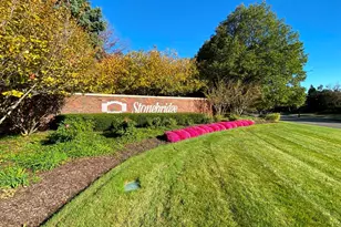 2428 Ridgewood Ct, Aurora, IL 60502 - Photo 39