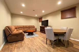 2428 Ridgewood Ct, Aurora, IL 60502 - Photo 25