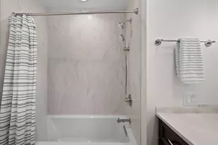 9530 Harding Ave, Evanston, IL 60203 - Photo 37