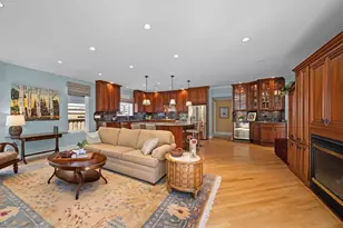 9530 Harding Ave, Evanston, IL 60203 - Photo 17