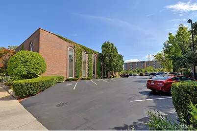 1121 Warren Avenue #200, Downers Grove, IL 60515 - Photo 17