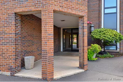 1121 Warren Avenue #200, Downers Grove, IL 60515 - Photo 21