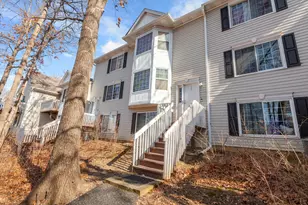 329 W Whispering Oaks Ln, Round Lake, IL 60073 - Photo 1