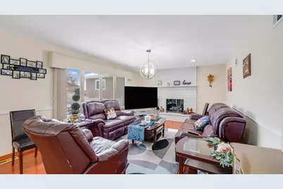 4832 W 107th Street, Oak Lawn, IL 60453 - Photo 13