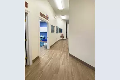 [Address not provided], Chicago, IL 60630 - Photo 7