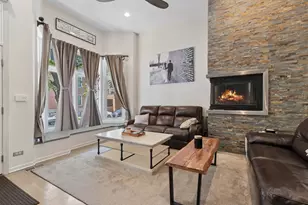3003 N Kenmore Ave, Chicago, IL 60657 - Photo 3