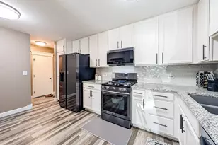 1121 W Ogden Ave, Naperville, IL 60563 - Photo 5