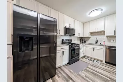1121 W Ogden Avenue #165, Naperville, IL 60563 - Photo 9