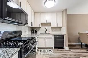 1121 W Ogden Ave, Naperville, IL 60563 - Photo 7