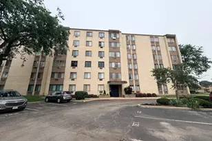 9720 S Pulaski Rd, Oak Lawn, IL 60453 - Photo 1