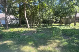 1108 Oakview Ln, Genoa, IL 60135 - Photo 1