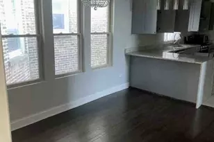 7420 S Bennett Ave, Chicago, IL 60649 - Photo 19
