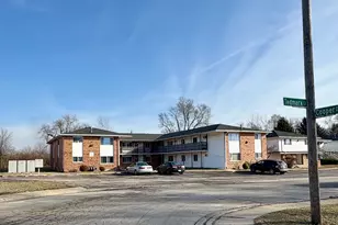 210 - 280 Tedmark Ct, Kankakee, IL 60901 - Photo 1