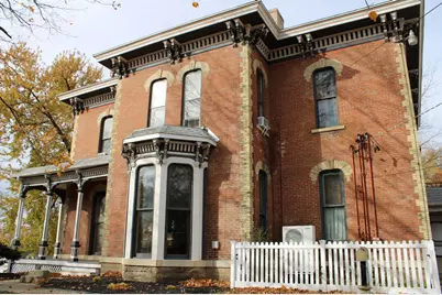 402 W Lincolnway Road, Morrison, IL 61270 - Photo 7