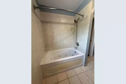 1230 Durham Drive, Wheaton, IL 60189 - Photo 19
