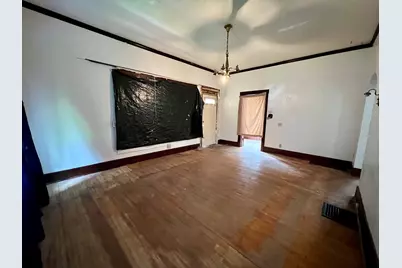 657 W Wood Street, Decatur, IL 62522 - Photo 9