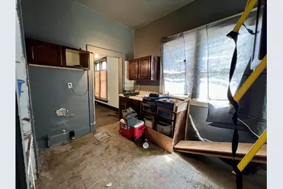 657 W Wood Street, Decatur, IL 62522 - Photo 15