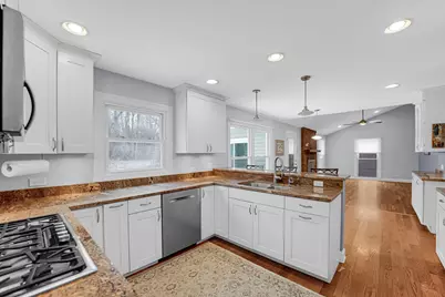 [Address not provided], Wheaton, IL 60187 - Photo 13